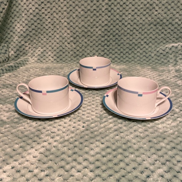 Fine China Teacup and Saucer Sets - Picture 1 of 4